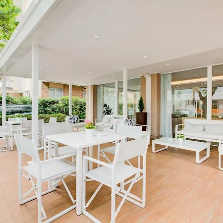 Hotell Beyou Polo 3*